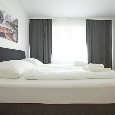 Charming Apartment With Balcony, Close To Stephansdom Cathedral Vienna Exterior photo