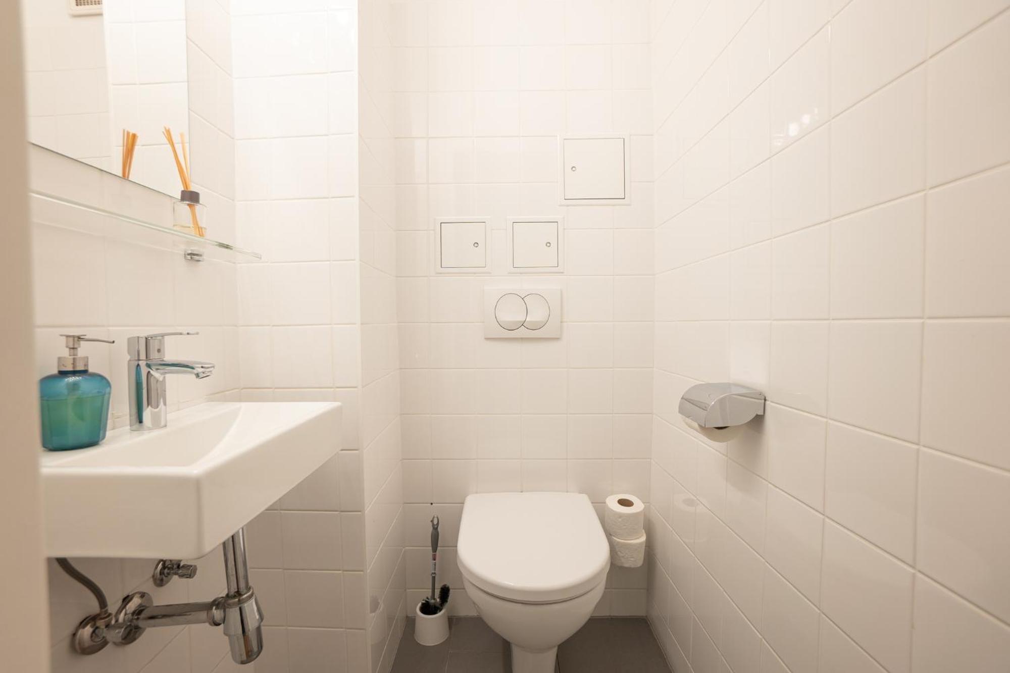 Charming With Balcony, Close To Stephansdom Cathedral Vienna