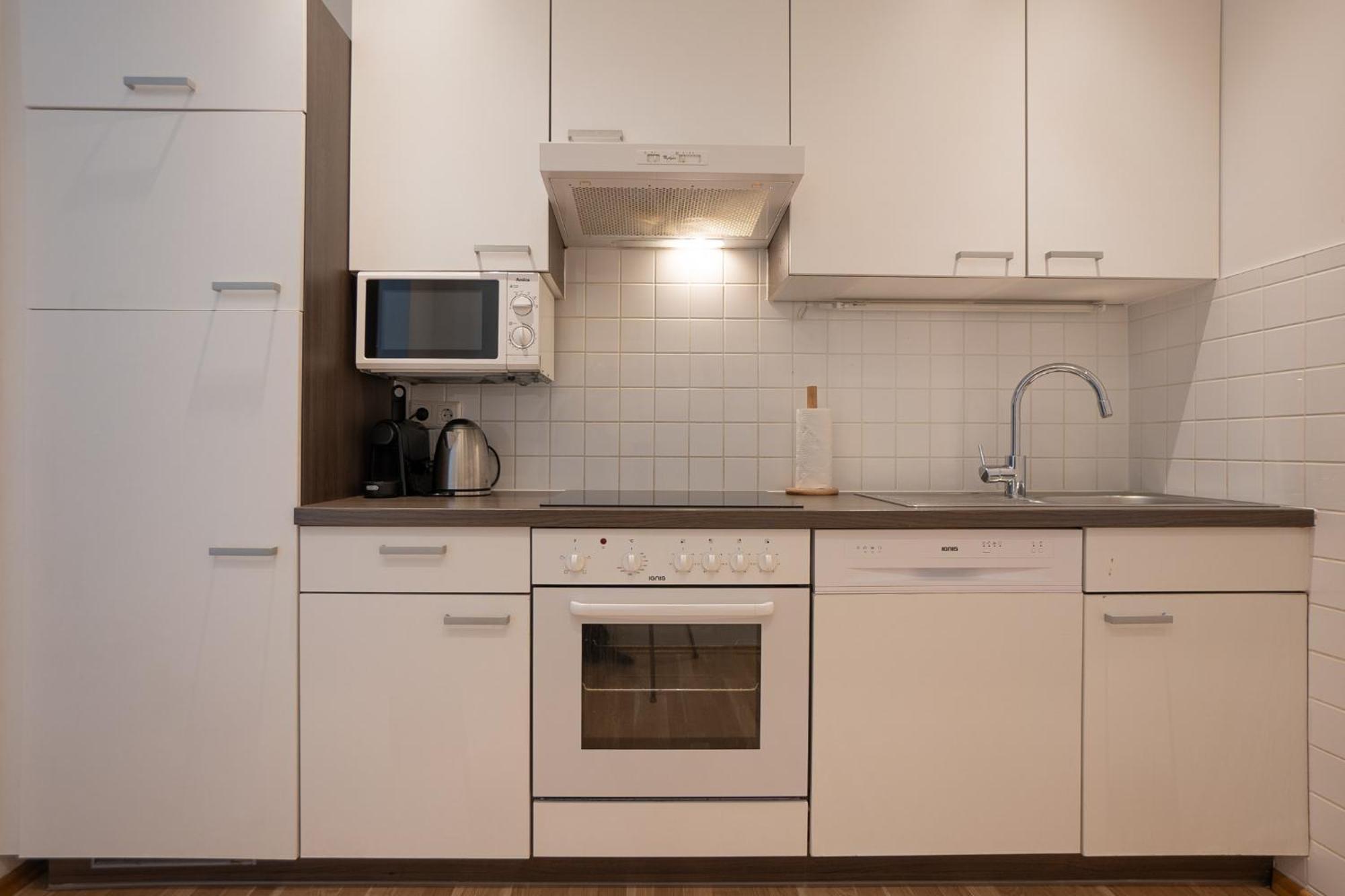 Charming With Balcony, Close To Stephansdom Cathedral *