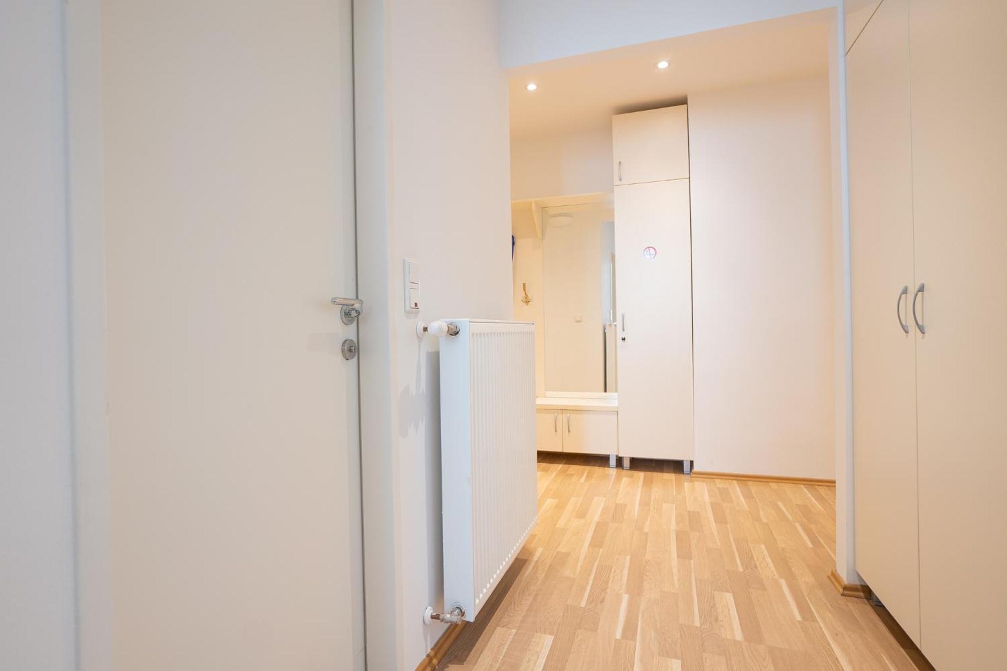 Charming With Balcony, Close To Stephansdom Cathedral Apartment Vienna